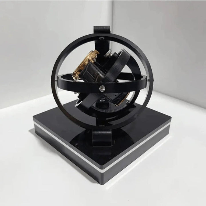 Elegant sort automatisk klokkeopptrekker for mekaniske ur. Holder luksusklokken presis og trygg.