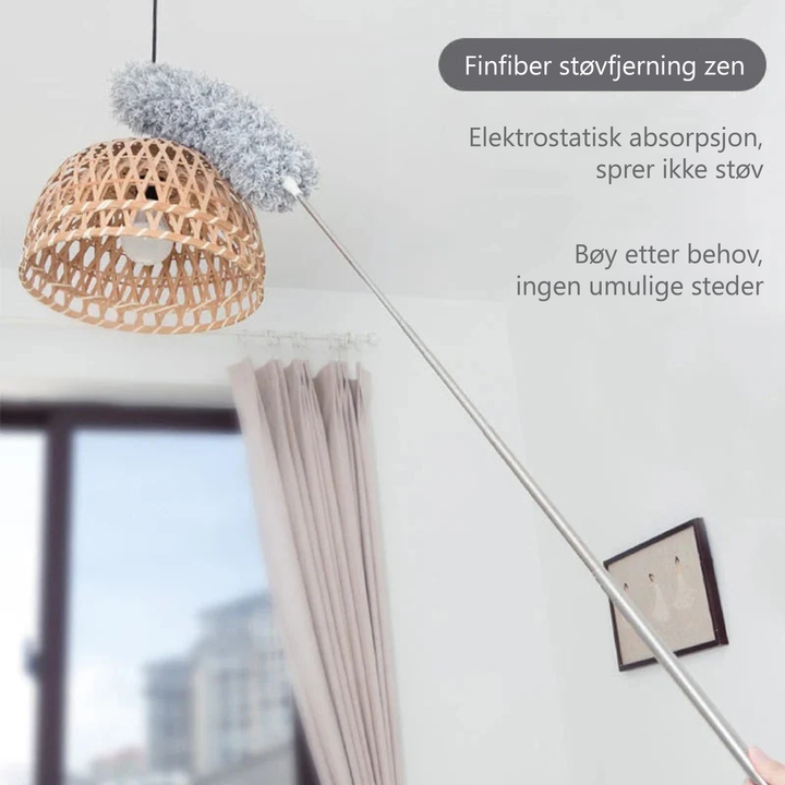 Mykt mikrofiberhode på uttrekkbar støvkost, fanger støv og allergener for et renere hjem og husvask.