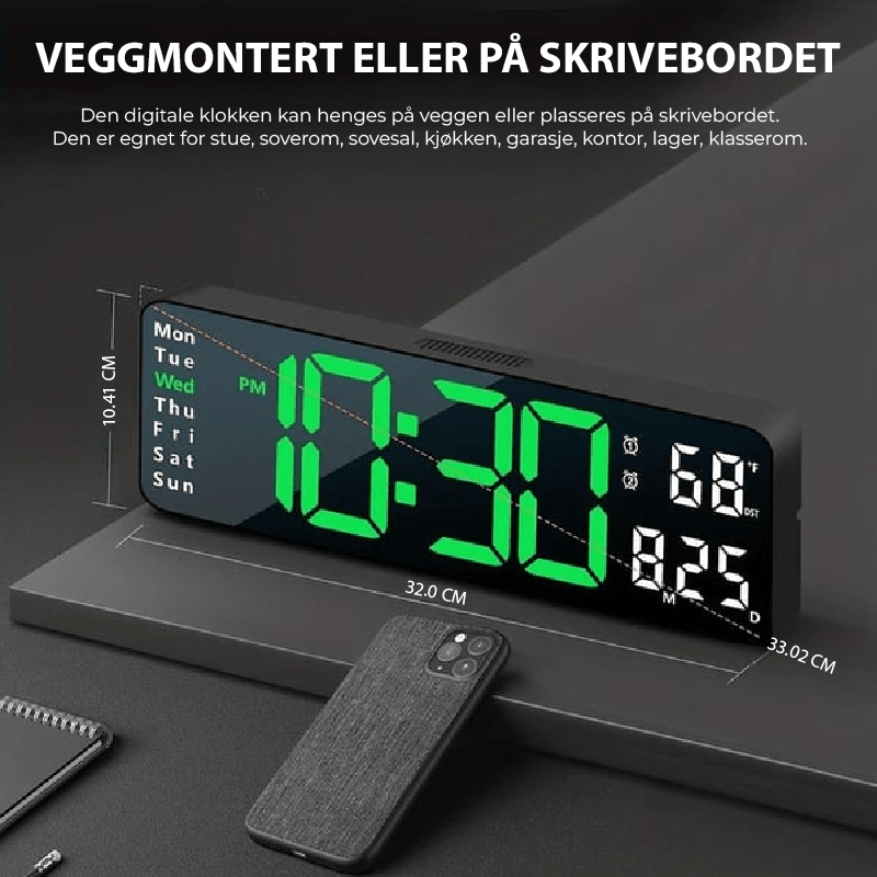 Praktisk digital veggklokke for hjemmekontoret med stor skjerm, tid, dato og temperatur.