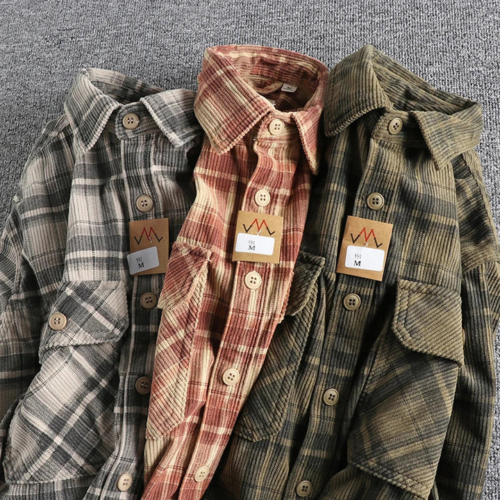 Grå retro cordfløyelsskjorte for menn. Komfortabel langermet fritidsskjorte i klassisk stil, perfekt for vår/høst.