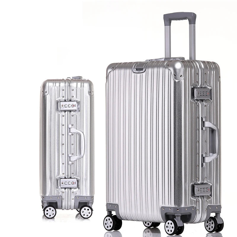Robust unisex koffert med hardt skall, TSA-lås og 360° spinnerhjul for enkel reise.