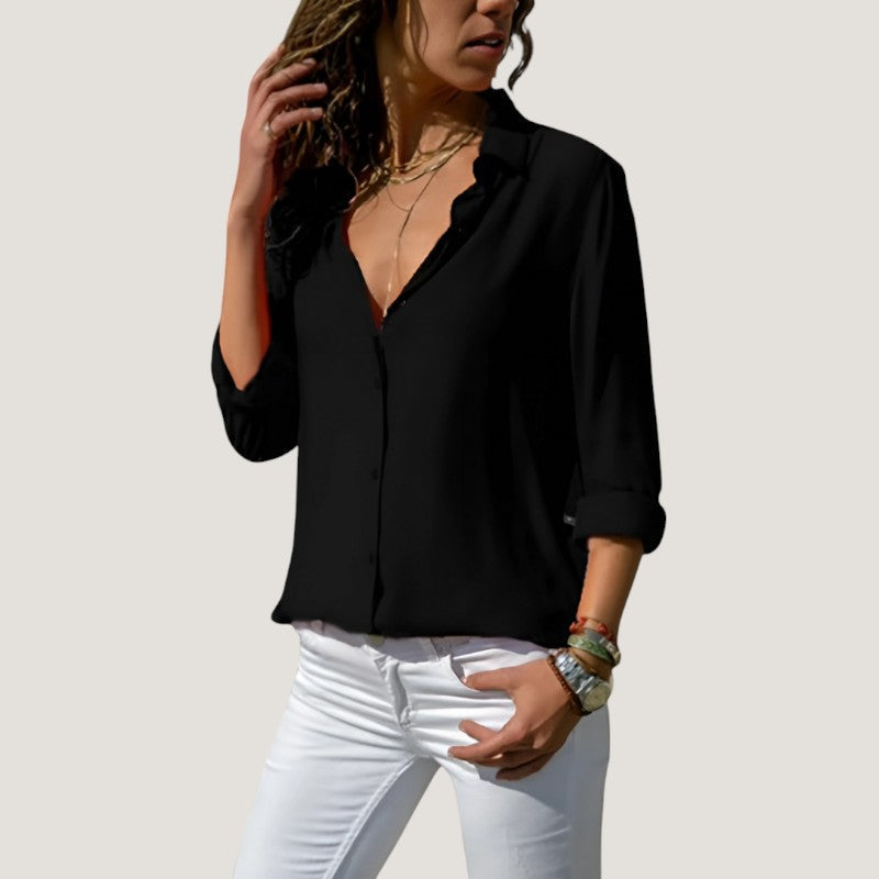 Allsidig damebluse; ideell for kontorstil eller avslappet fritidsklær. Tidløs og elegant.