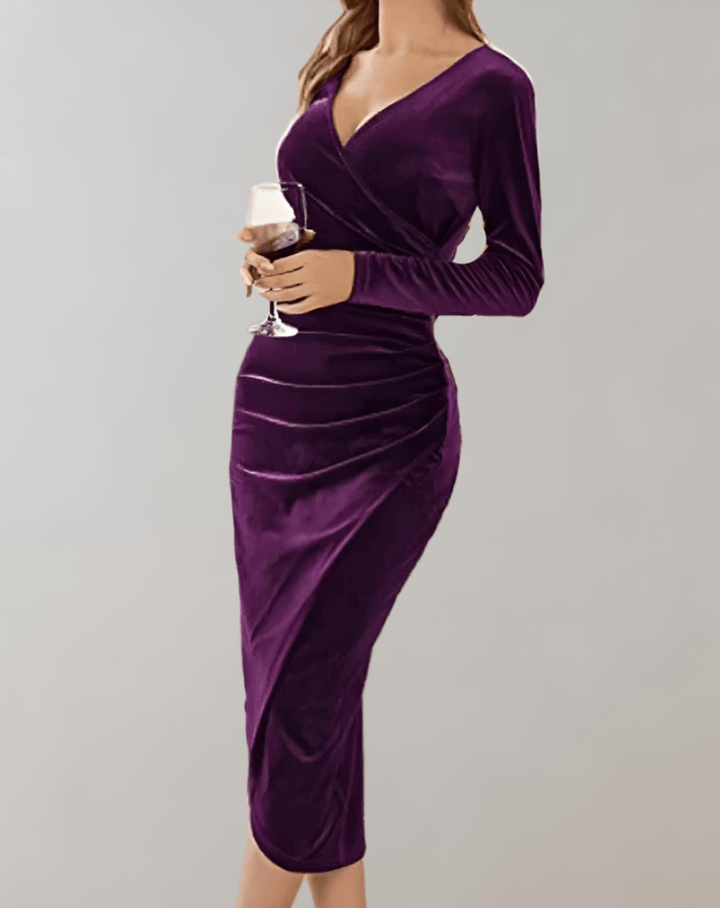 Moderne bodycon midikjole, elegant festkjole for damer. Et tidløst valg for kvelds- og selskapskjoler.