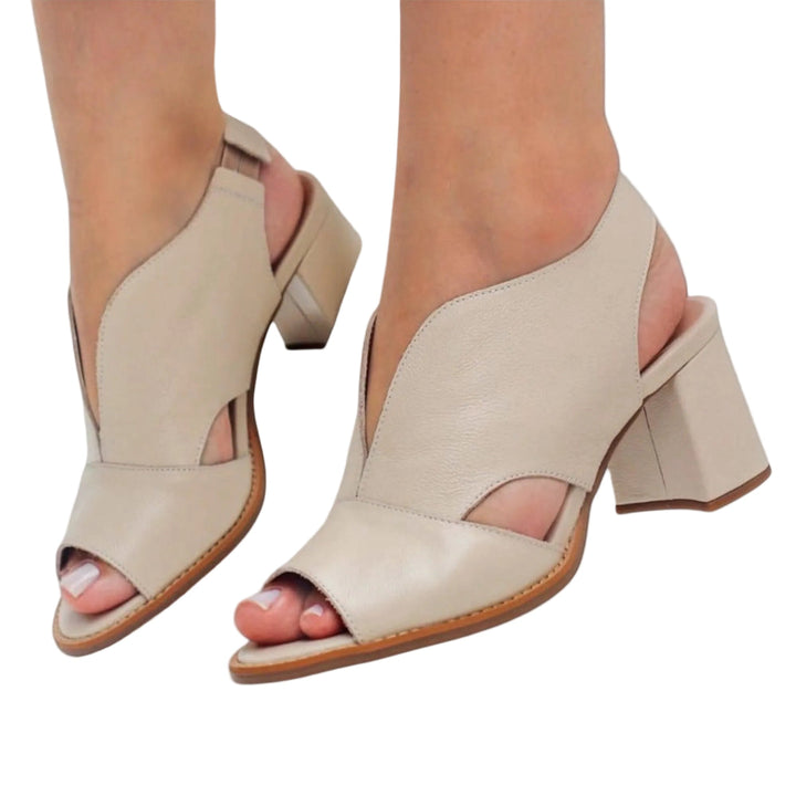 Stilige kvinnehæler med solid blokkhæl for komfort og elegant look. Perfekt for fest og formelle anledninger.