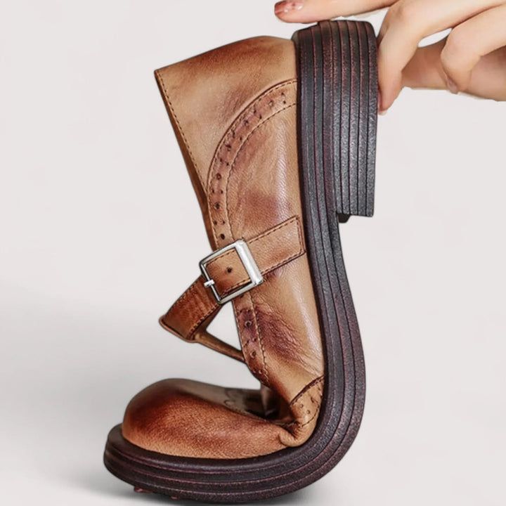 Tidløse Mary Jane damessko, elegante flats som kombinerer stil og komfort til hverdags.
