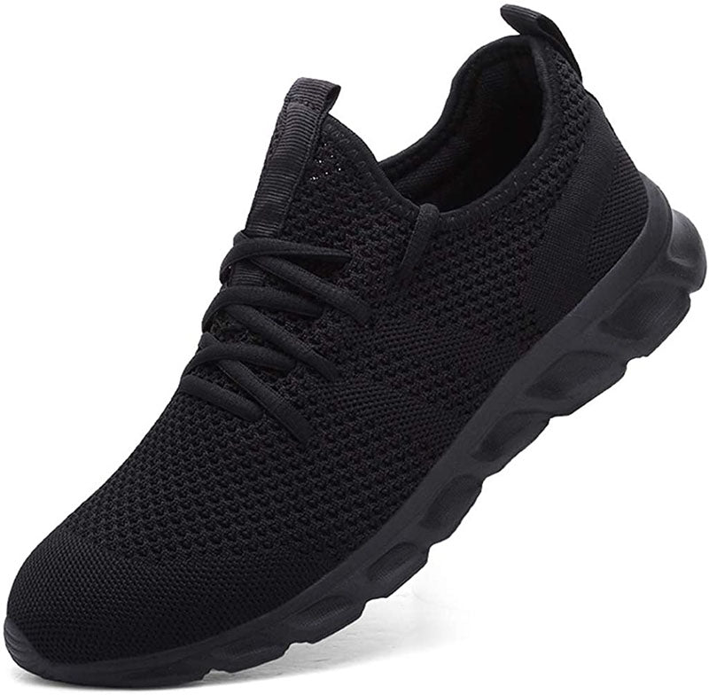 Kvinners hverdagssneakers; komfortable, pustende fritidssko for vår og sommer. Lette damesko med minimalistisk stil.
