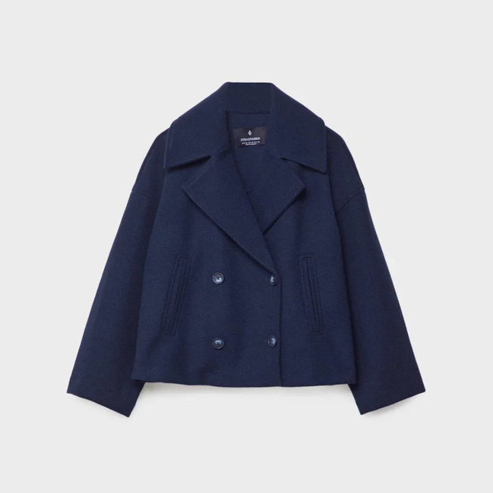 Hverdags-elegant kort blazer for damer, dobbeltspent. Komfortabel og stilren for en allsidig garderobe.