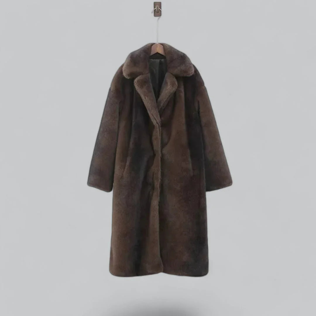 Varm lang brun vinterkåpe for kvinner, elegant trenchcoat perfekt for kalde dager og høst/vinterstil.