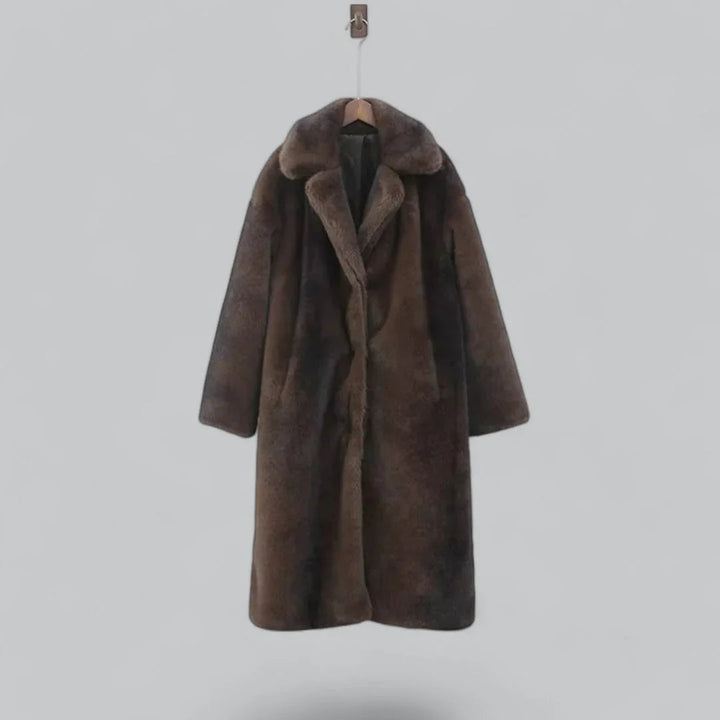 Varm lang brun vinterkåpe for kvinner, elegant trenchcoat perfekt for kalde dager og høst/vinterstil.