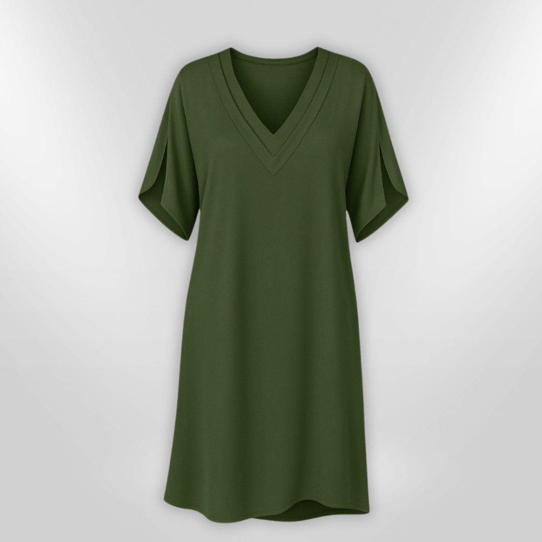 Hverdagskjole: Elegant og luftig maxikjole med drapert design for kvinner, gir komfortabel og flatterende look.