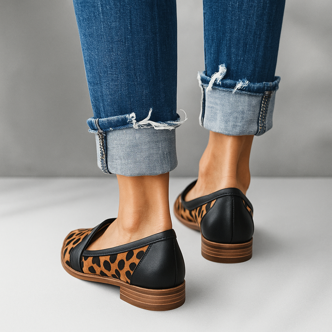 Khaki tå-loafers for kvinner, elegante og allsidige hverdagssko. Komfortable flate damesko for enhver anledning.