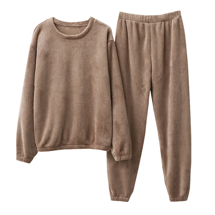 Todelt loungewear sett for kvinner i myk fleece, ideelt for avslappet komfort hjemme og fritid.