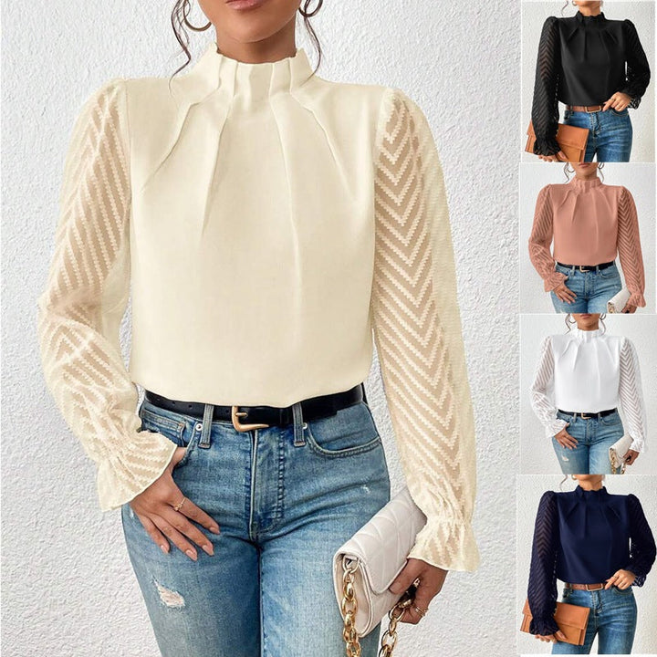 Hverdag og kontor: Kvinners elegante turtleneck genser. Komfortabel strikkegenser, perfekt for en klassisk stil.