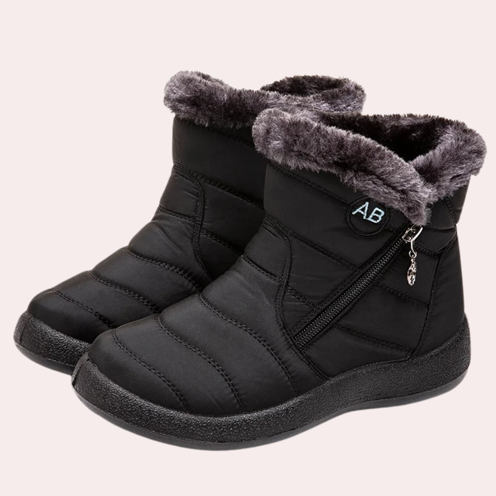 Elegante, komfortable damestøvler i brunt for vinter. Sklisikre og varme, passer til hverdags.