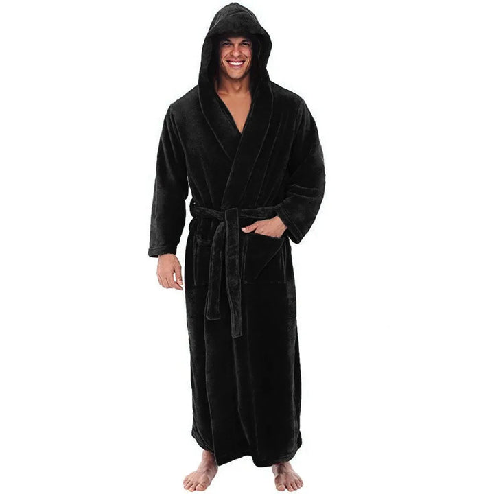 Varm og myk flanell hettebadekåpe for menn, gir optimal komfort etter badet eller om morgenen.
