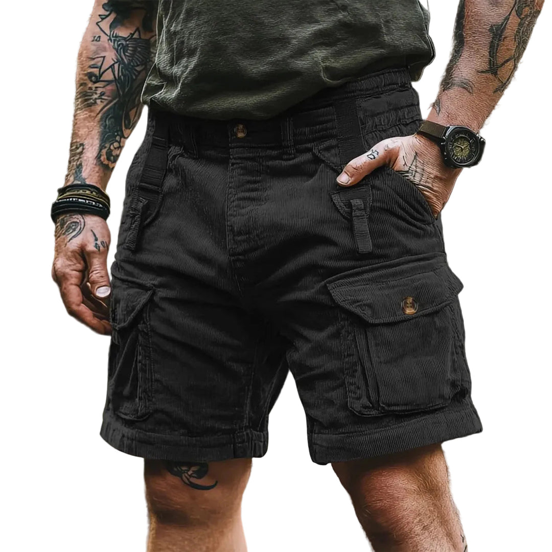 Menns retro cargo bermuda shorts. Perfekt for casual sommerstil og fritid.