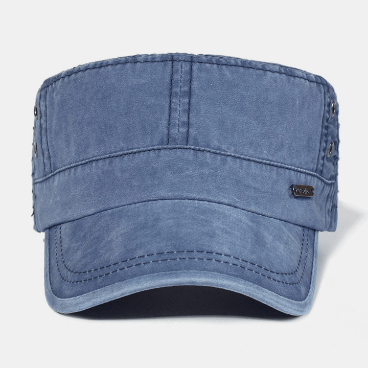 Justerbar flat cap for menn i militærstil. Komfortabel herrehatt for alle hodeformer.