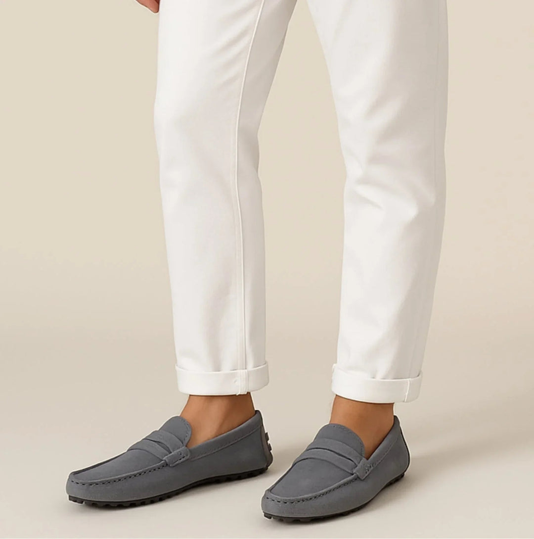 Klassiske herreloafers med italiensk design. Elegante slip-on sko for en casual hverdagsstil.