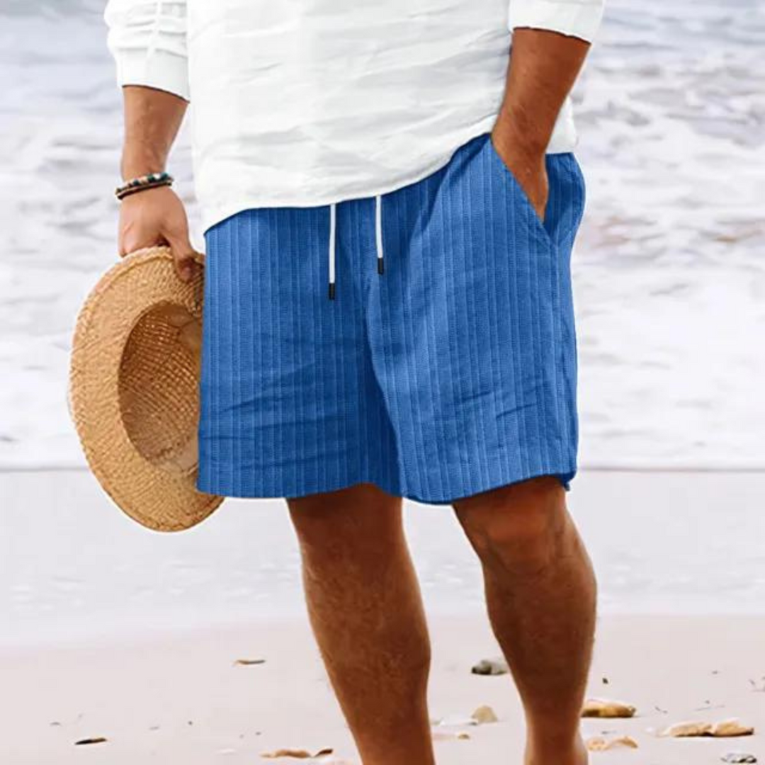 Menns fritidsshorts, lett og behagelig, perfekt for avslappende dager hjemme eller ute.