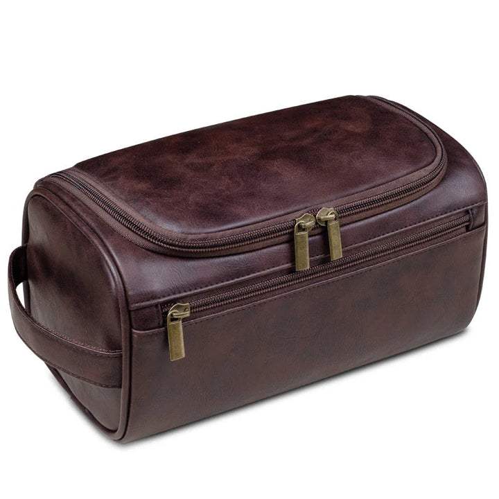 Elegant toalettveske i skinn, vanntett for menn på reise, holder baderomsprodukter trygge.