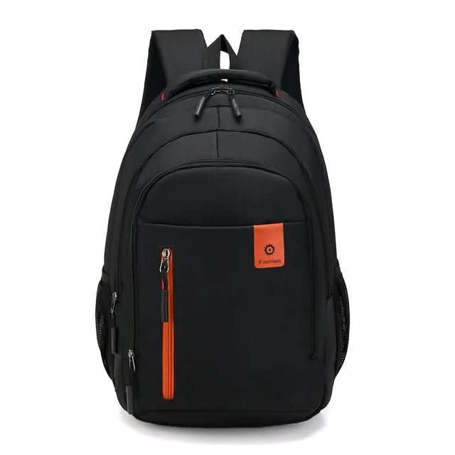 Stilfull vanntett skolesekk for menn, designet for bøker, laptop og personlige eiendeler.