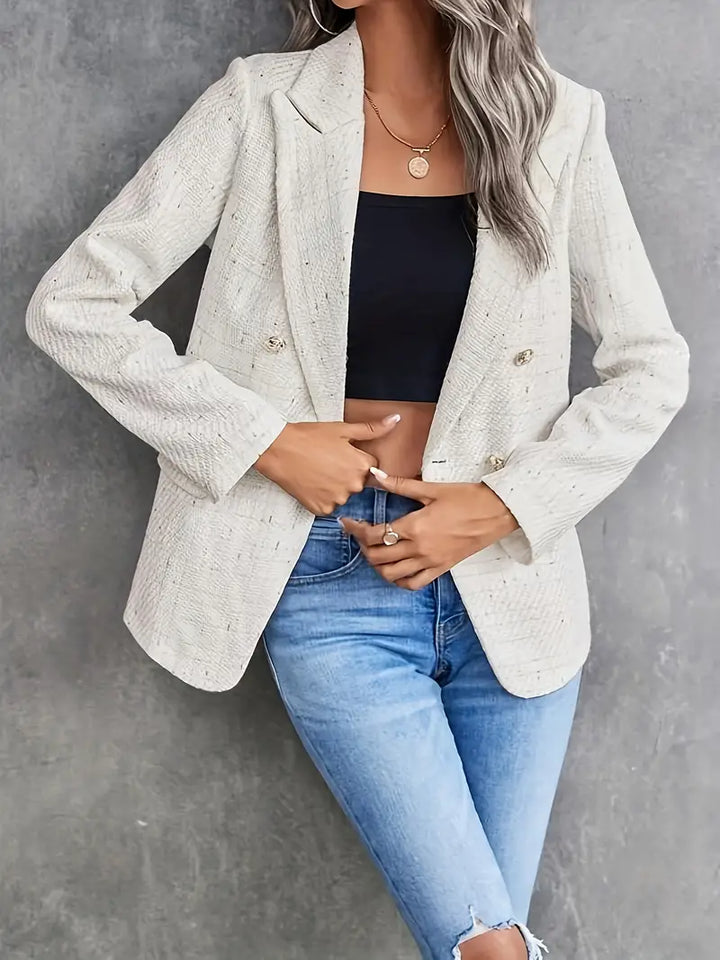 Allsidig beige dameblazer; ideell for kontorantrekk, fest eller en elegant vårstil.