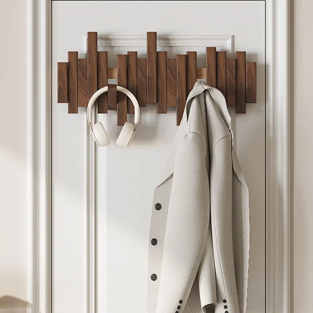 Elegant moderne kleshylle for vegg med fleksible magnetiske kroker. Skap orden i hjemmet med stil.