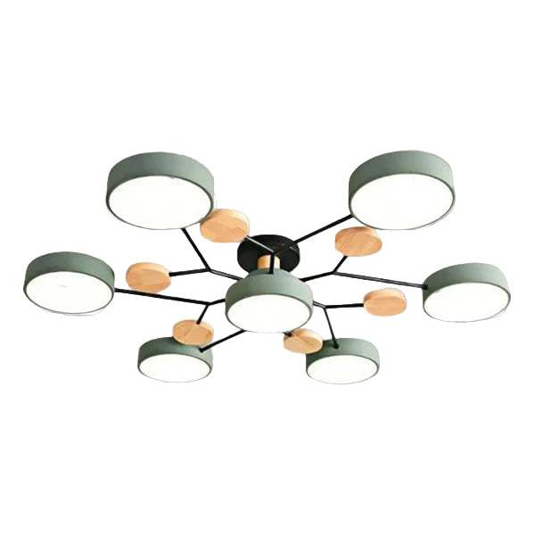 Moderne LED-taklampe med justerbare armer i hvit finish, perfekt for stue eller soverom.