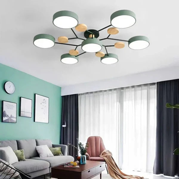 Energieffektiv LED-taklampe, dimbar med justerbare lysarm for optimal belysning i ethvert rom.