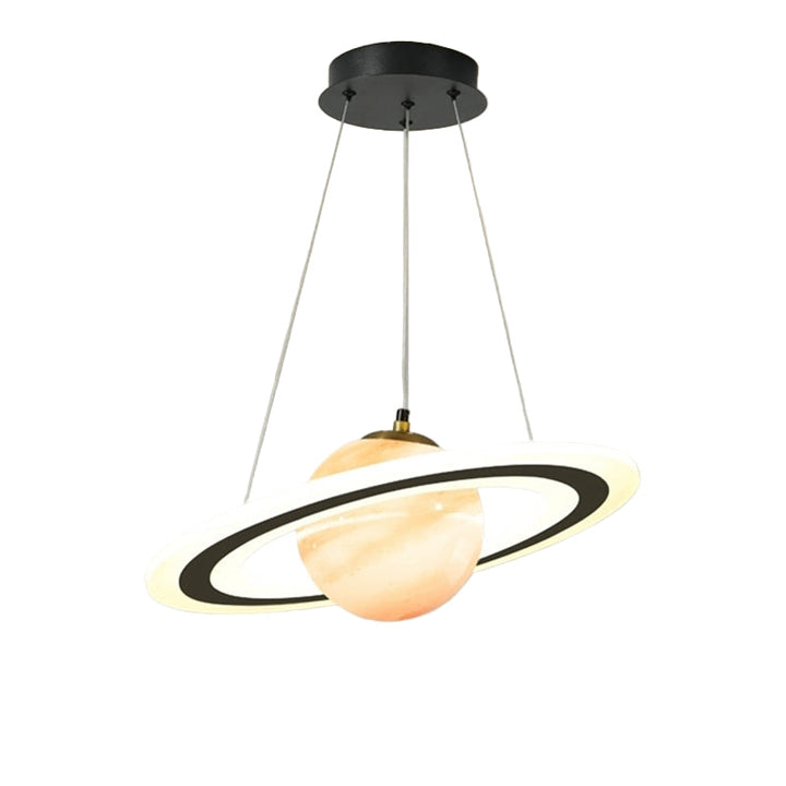 Moderne dimbar LED hengelampe med planetdesign. Taklampe for stue, spisestue eller soverom. Energieffektiv belysning.