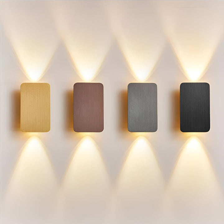 Ren, minimalistisk LED vegglampe. Ideell som hjemmebelysning og moderne energieffektivt lys.