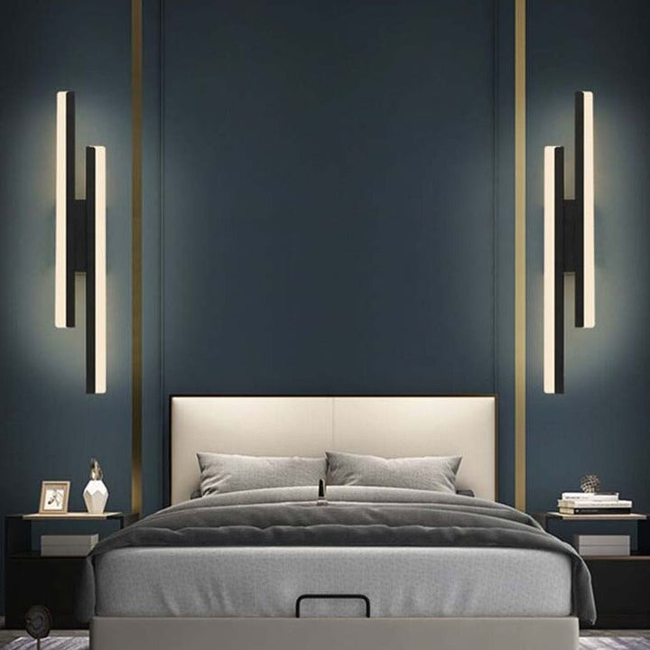Energieffektiv LED vegglampe med moderne design. Optimal for hjemmeinnredning og lysdesign i stuen.