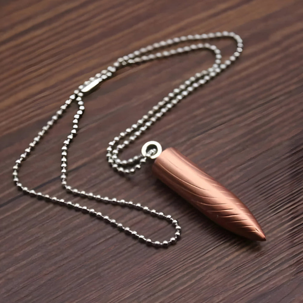 Brannstarter nøkkelring med flintstål og flaskeåpner. Vanntett overlevelsesutstyr for camping og fotturer.