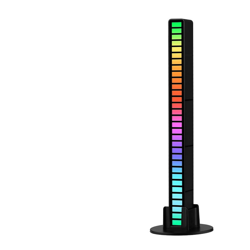 Stemningslys i moderne design; dynamisk RGB, lydaktivert og trådløs for enkel plassering.