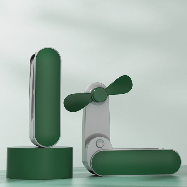 Effektiv USB-drevet vifte som gir behagelig kjøling på varme sommerdager. Sammenleggbar for praktisk oppbevaring.