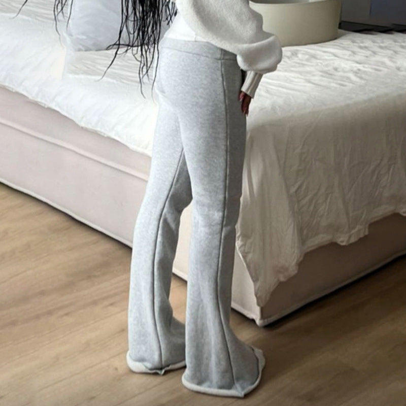 Allsidige dameleggings med utslått ben, egnet som treningsklær, yoga eller komfortabelt hverdagsplagg.