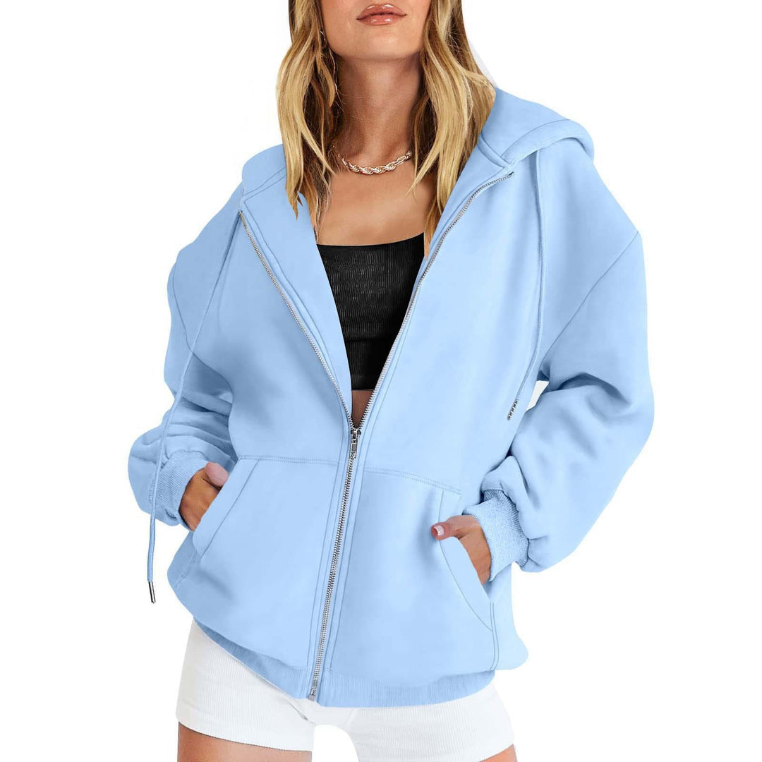 Dame oversized hettegenser, komfortabel og varm, med hendige lommer. Ideell for kjøligere dager.