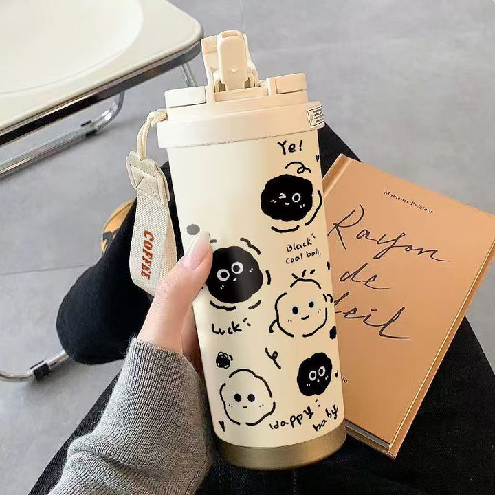 Dame isolert drikkekopp med Hello Kitty. Søt 500 ml plastkopp, perfekt som reisekopp og tilbehør.