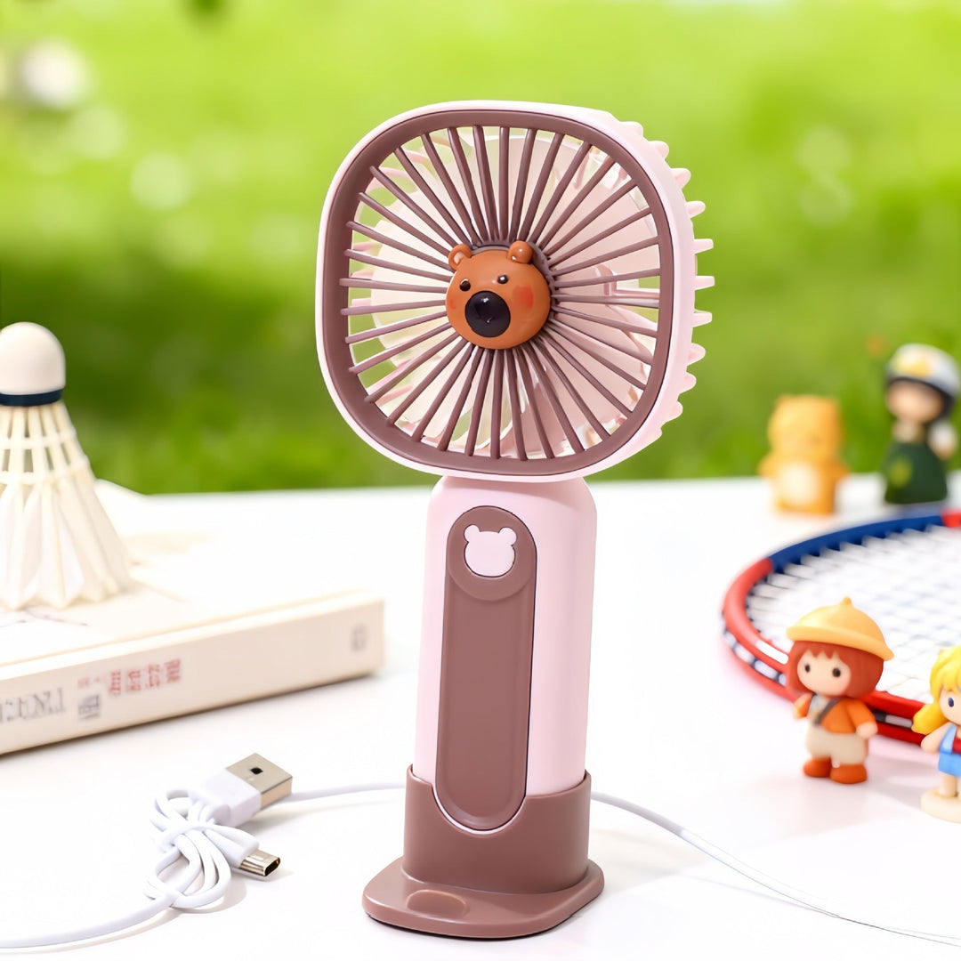 Stilig søt bjørne-håndvifte, USB-drevet og stille, perfekt for personlig bærbar sommer kjøling.