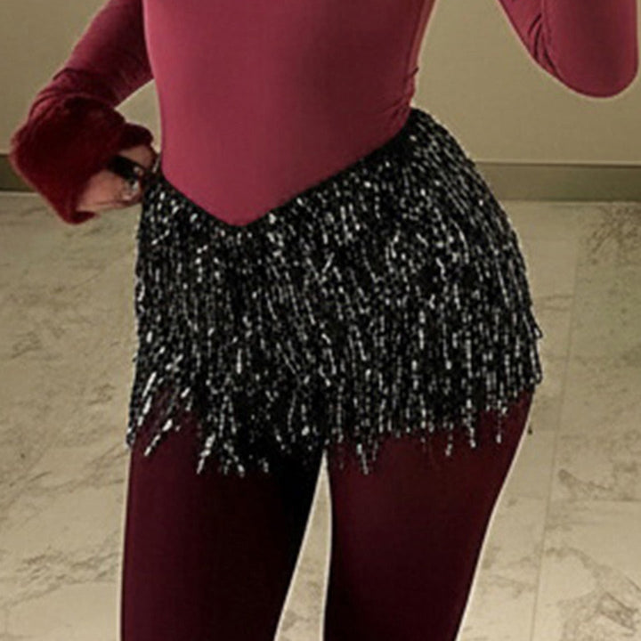 Komfortable og stilige paljettshorts i dameklær, designet for en festlig og skinnende look.