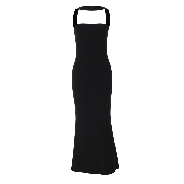 Dame elegant tettsittende kveldkjole med U-hals, dyp rygg. Mote statement for selskap.