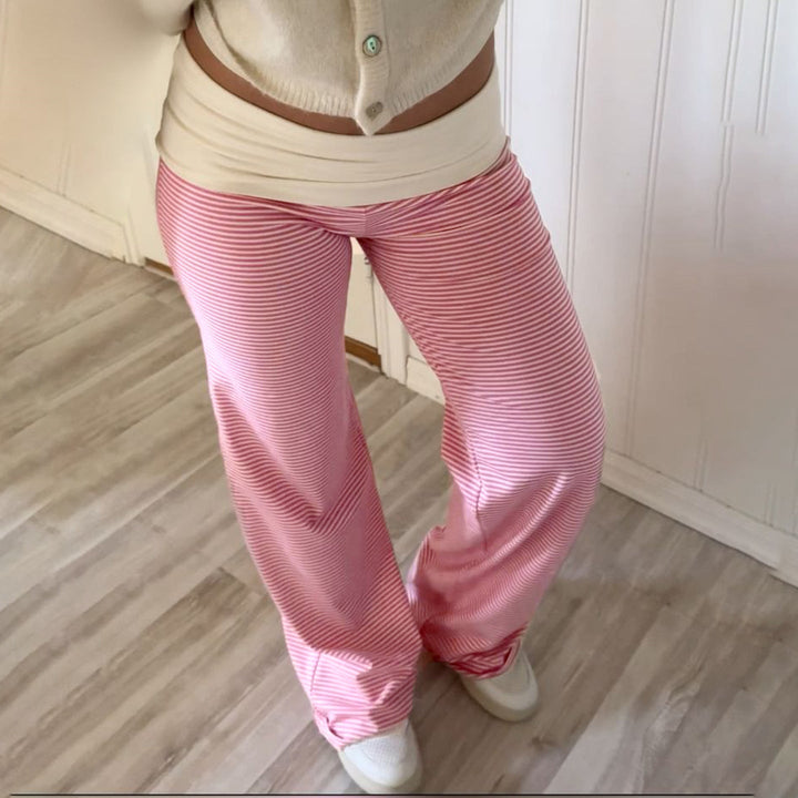 Stribete dame lounge-bukser med elastisk midje, myke og komfortable for fritid og avslappede dager.