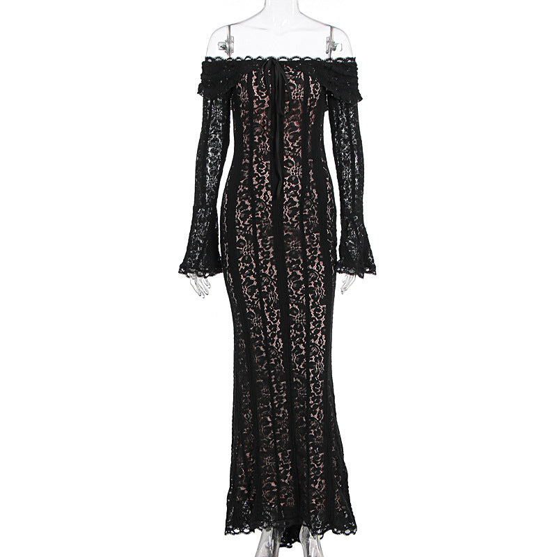 Tettsittende off-shoulder damekjole med elegant snitt. Perfekt for festlige anledninger.