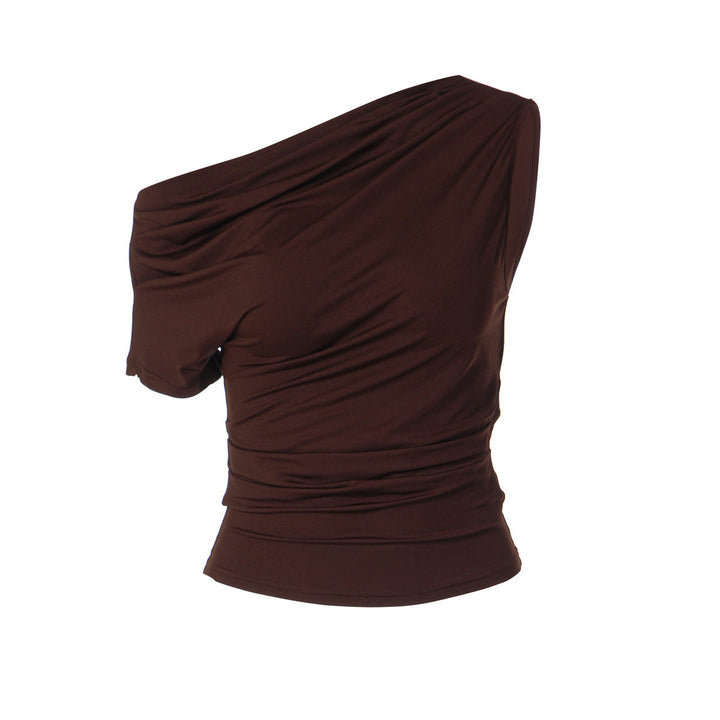 Allsidig enskuldret dametopp med fine rynker, i klassisk svart eller trendy vinfarget, perfekt for sommer/fest.