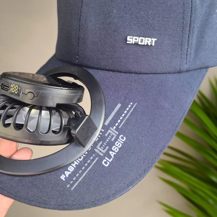 Smart gadget: Bærbar solcellevifte med USB-C, digital skjerm og lang batteritid for sommerbruk.