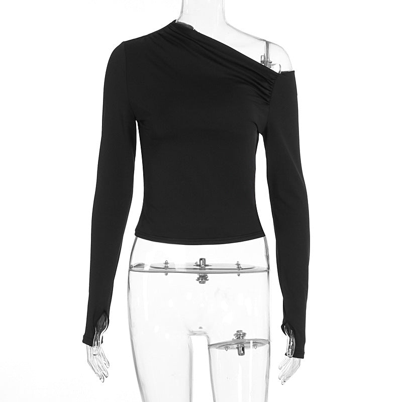 Chic asymmetrisk topp for damer. Langermet og stilren, perfekt for fest, kontor og elegant hverdag.