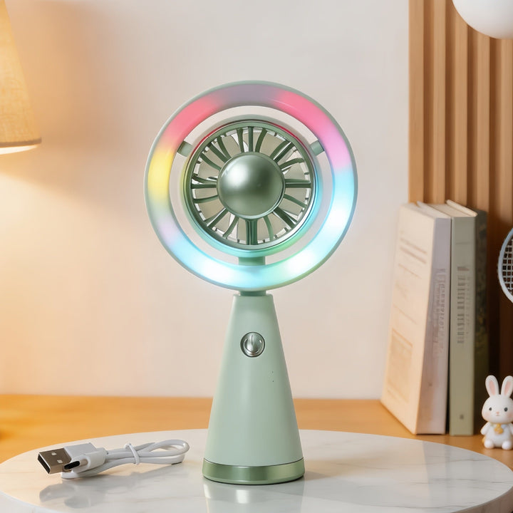 Allsidig kjøleprodukt: Minivifte med fargerikt LED-lys og USB-tilkobling for komfort.