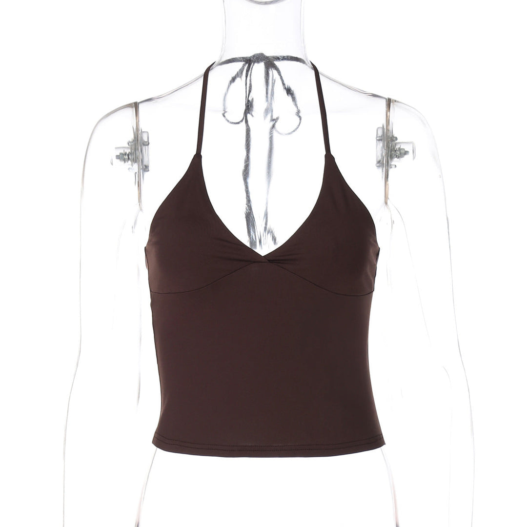 Trendy sommer topp for kvinner: halterneck med myk drapering, en must-have for varme kvelder.
