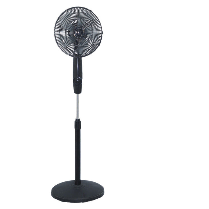 Moderne solcellevifte med justerbar høyde, gir effektiv ventilasjon og frisk luft. Optimal for kontor og stue.