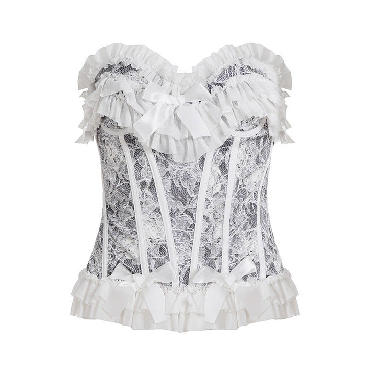 Romantisk hvit dame-bodysuit med volanger, ideell for en elegant vår/sommer look.